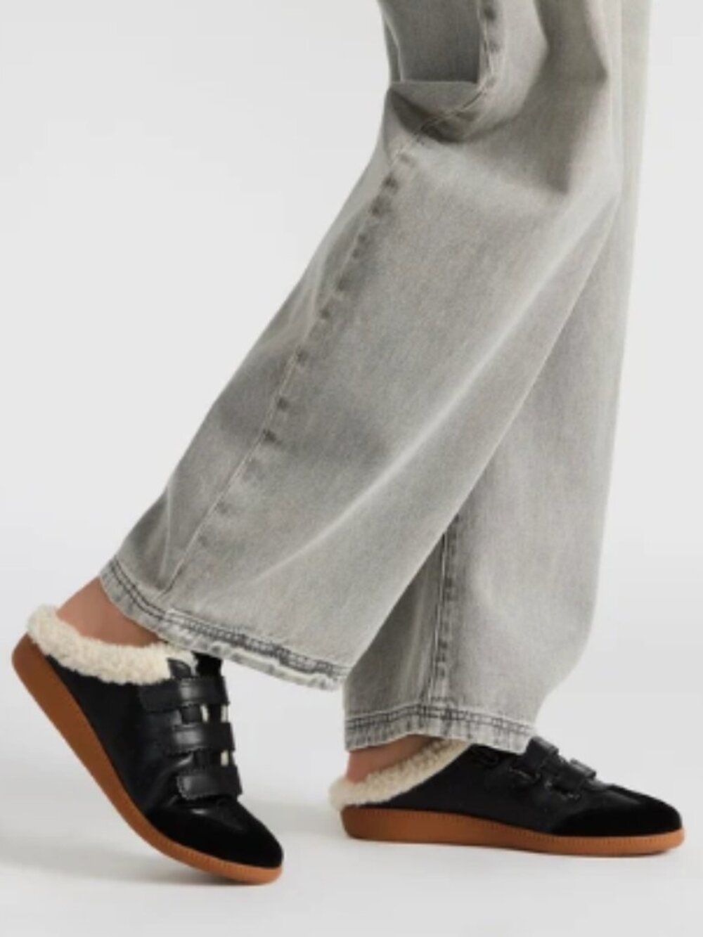 NEW STEVE MADDEN Memento Slip On Sneaker Mules  Faux Fur Lined 268 3T2